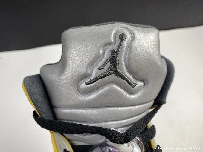 Official Maikesneakers 5 T23 454783-701 Air Jordan Retro Tokyo 0730
